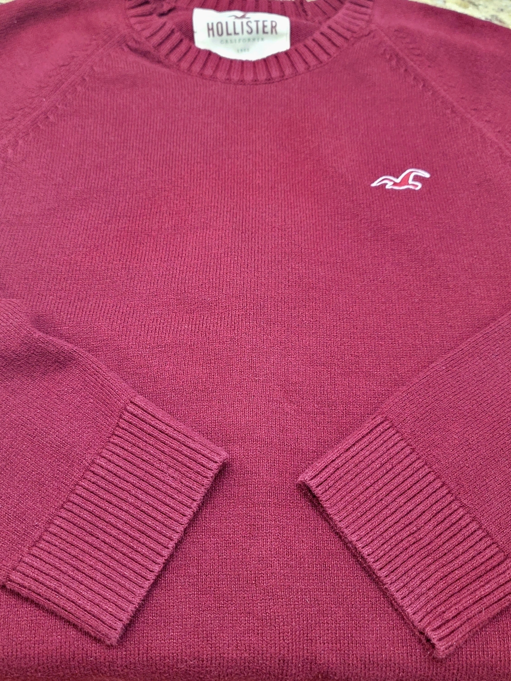 Vinatge Hollister Men's Crewneck Sweater